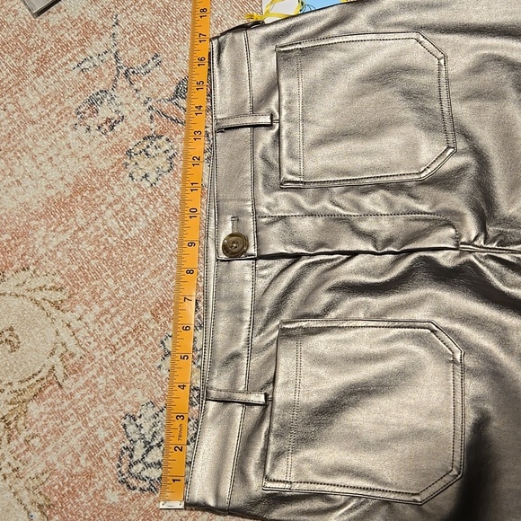 Cece Faux Leather High-Rise Wide Leg Silver Smoke Metallic Cropped Pants - Sz  L - Picture 11 of 16